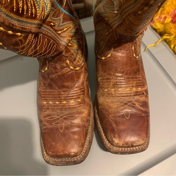 Ariat Womens Boots 7.5 Brown Embroidered with Turquoise Detail Mid Calf - Picture 8 of 11
